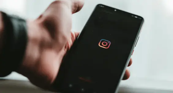 Benachrichtigt Instagram, wenn Sie einen Screenshot von einer Story machen?